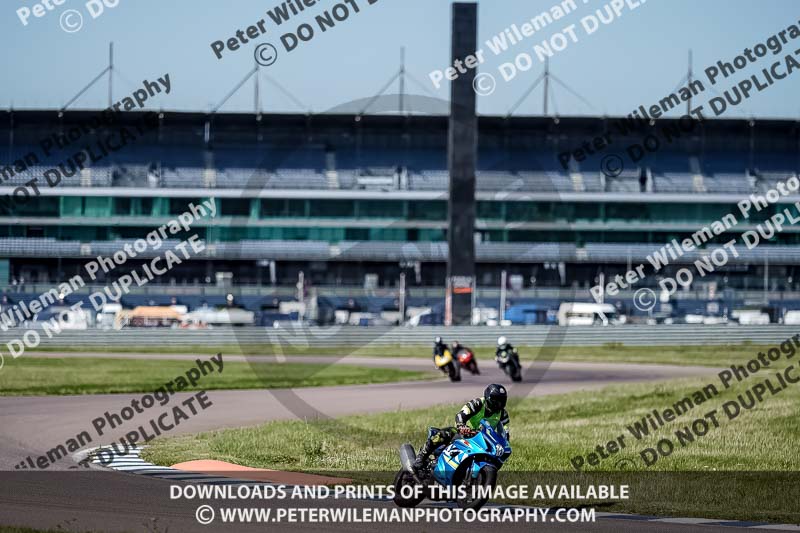 Rockingham no limits trackday;enduro digital images;event digital images;eventdigitalimages;no limits trackdays;peter wileman photography;racing digital images;rockingham raceway northamptonshire;rockingham trackday photographs;trackday digital images;trackday photos